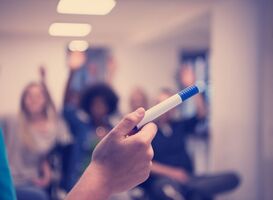 Hoe waardevol zijn pensionado-coaches voor zij-instromers onderwijs? Hoe waardevol zijn pensionado-coaches voor zij-instromers onderwijs?